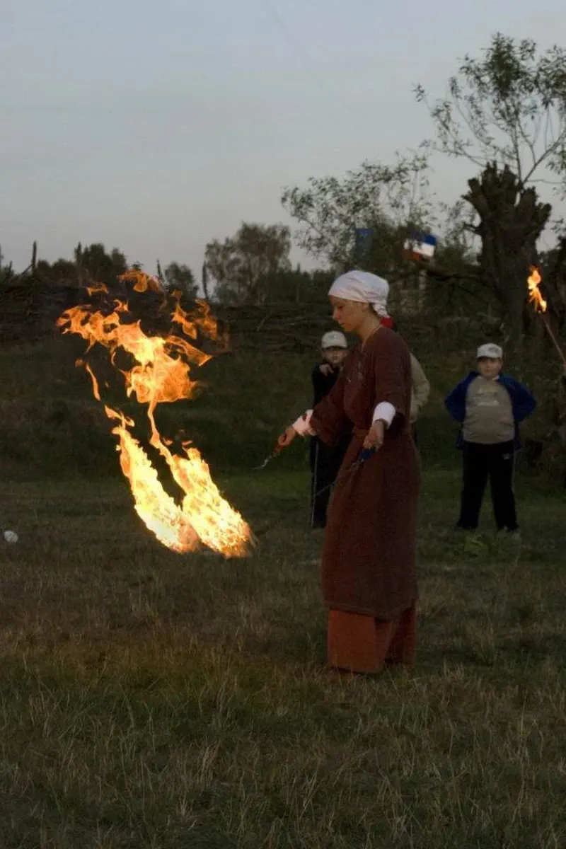 528859 410798152265809 385331312 n