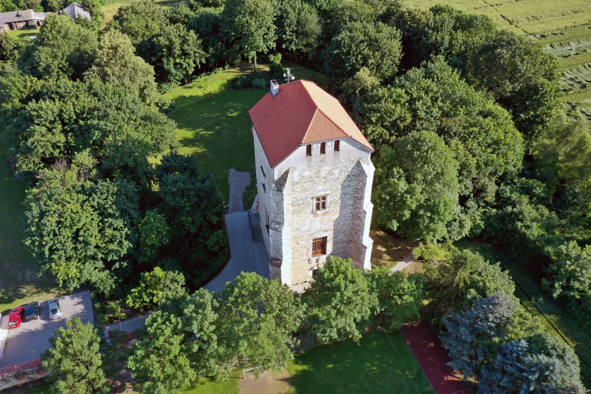 Wieza Arianska Wojciechow 3